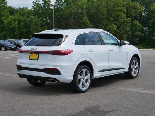 new 2025 Audi Q5 car, priced at $60,450