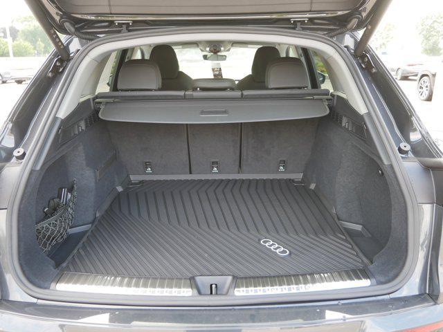 new 2025 Audi Q5 car, priced at $59,950