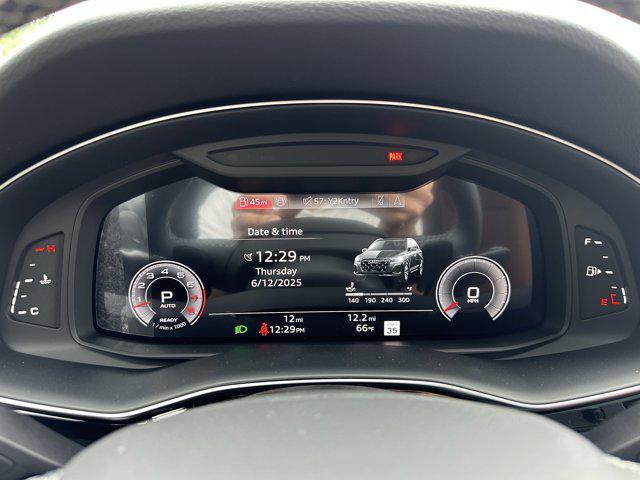 new 2025 Audi Q7 car, priced at $69,870