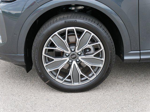 new 2025 Audi Q5 car, priced at $59,176