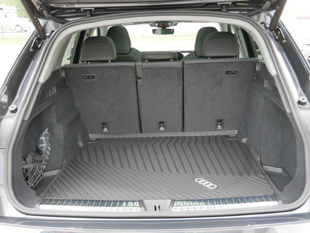 new 2025 Audi Q5 car, priced at $59,176