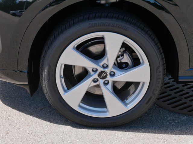 new 2025 Audi Q5 car, priced at $59,390