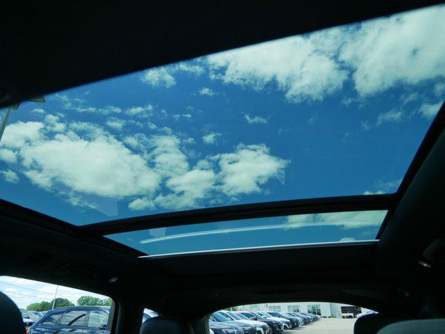 new 2025 Audi Q7 car, priced at $65,870