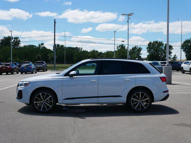 new 2025 Audi Q7 car, priced at $65,870