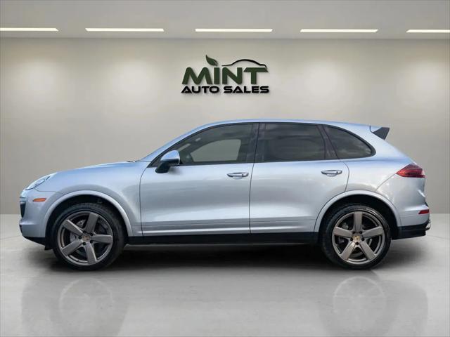 used 2018 Porsche Cayenne car, priced at $24,495