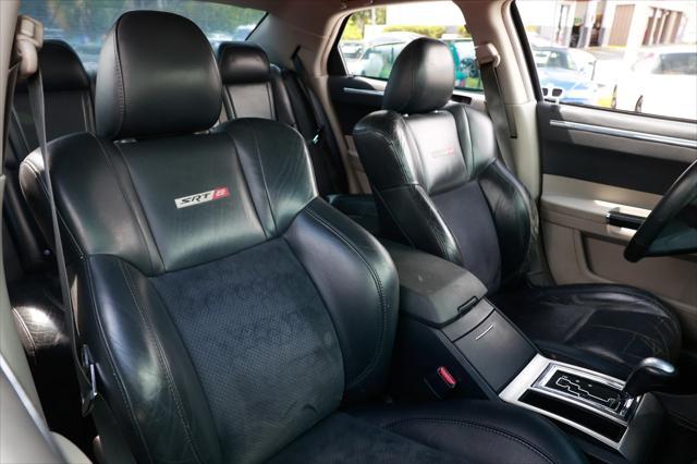 used 2006 Chrysler 300 car, priced at $14,995