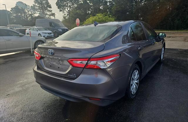 used 2019 Toyota Camry Hybrid car, priced at $18,995