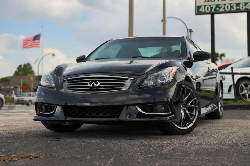 used 2011 INFINITI G37 car, priced at $13,495