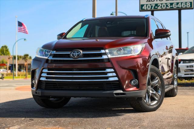 used 2019 Toyota Highlander car, priced at $27,995