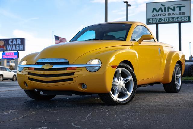 used 2004 Chevrolet SSR car, priced at $27,995