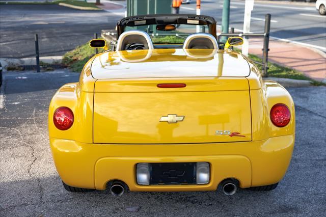 used 2004 Chevrolet SSR car, priced at $27,995