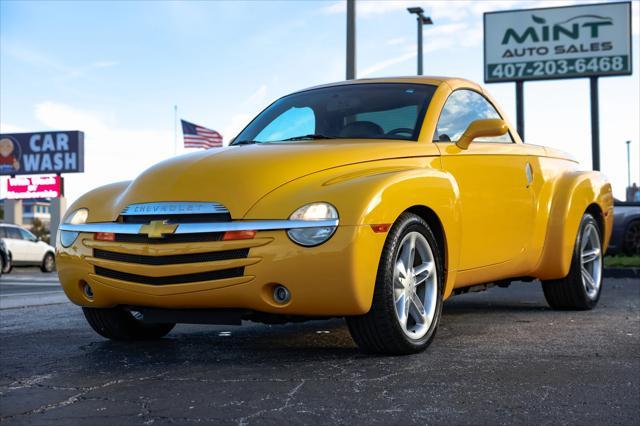 used 2004 Chevrolet SSR car, priced at $27,995