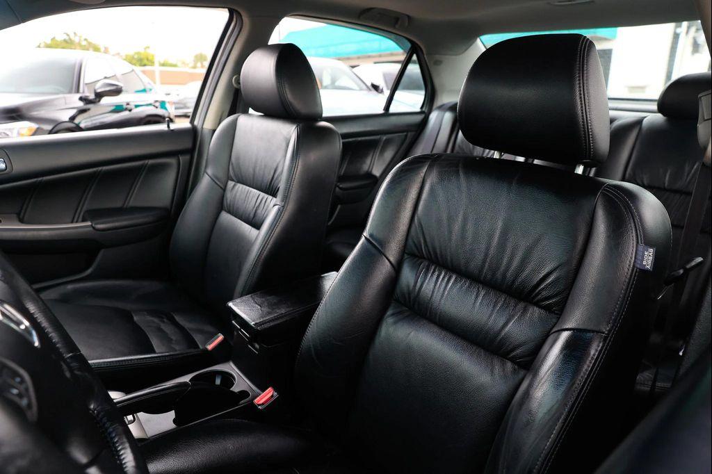 used 2006 Honda Accord car, priced at $7,995