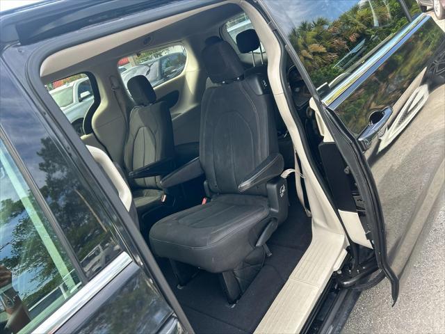 used 2017 Chrysler Pacifica car, priced at $7,995