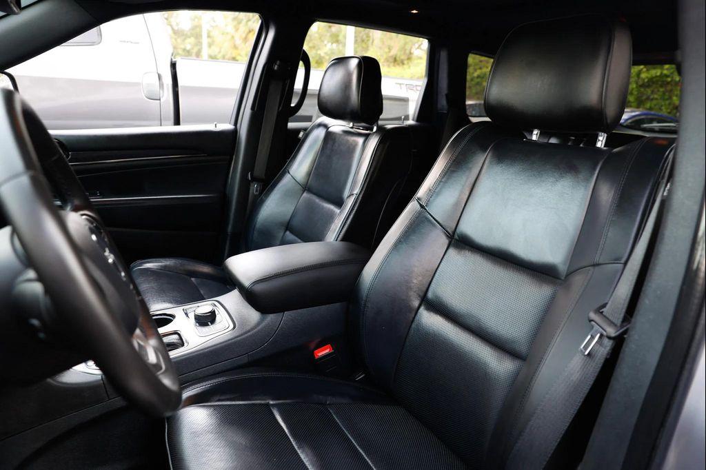 used 2020 Jeep Grand Cherokee car, priced at $23,495