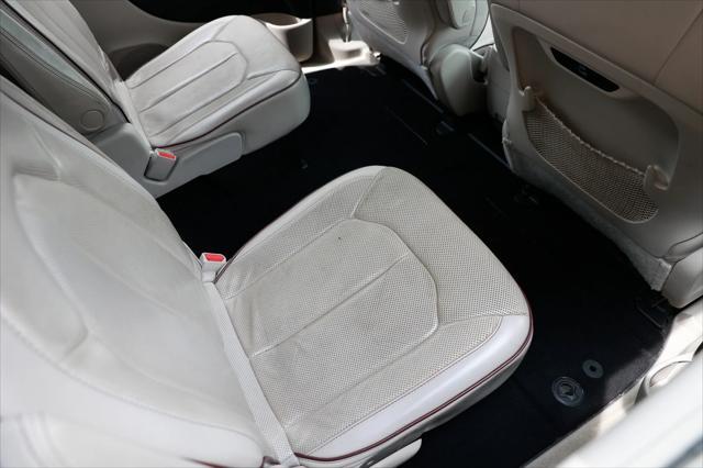 used 2020 Chrysler Pacifica car, priced at $17,995