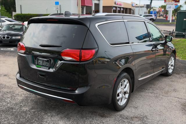 used 2020 Chrysler Pacifica car, priced at $17,995