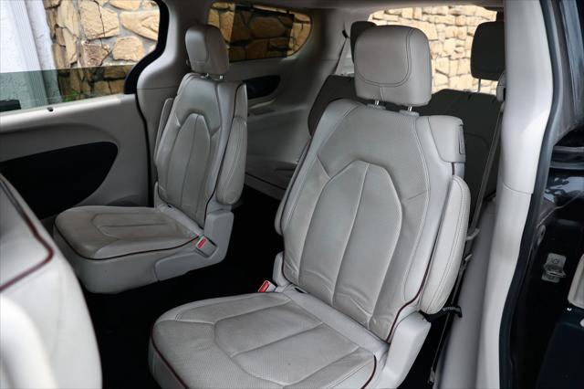 used 2020 Chrysler Pacifica car, priced at $17,995