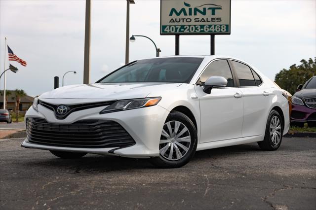 used 2019 Toyota Camry Hybrid car, priced at $16,995