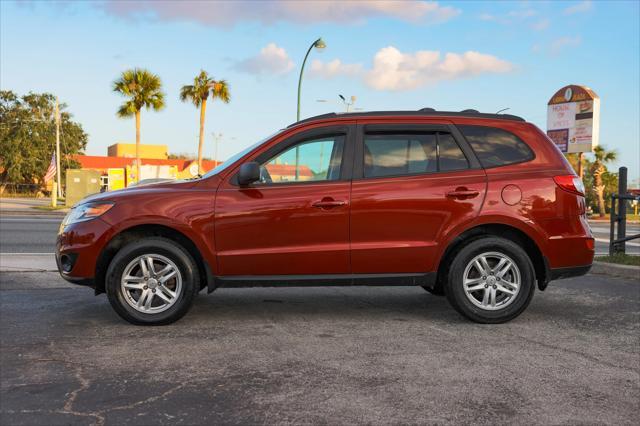 used 2012 Hyundai Santa Fe car, priced at $7,495