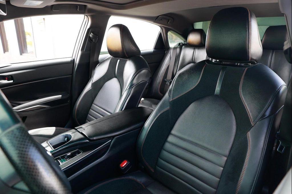 used 2022 Toyota Avalon Hybrid car, priced at $24,995