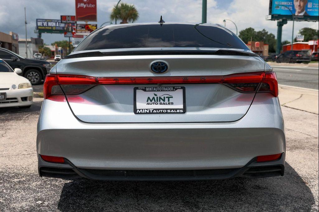 used 2022 Toyota Avalon Hybrid car, priced at $24,995