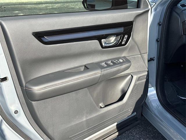 new 2025 Honda CR-V Hybrid car, priced at $40,315