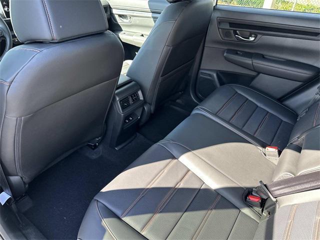 new 2026 Honda CR-V Hybrid car, priced at $40,363