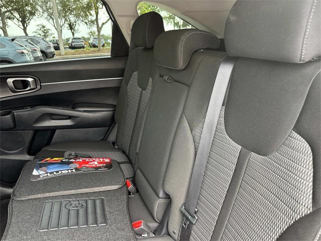 used 2022 Kia Sorento car, priced at $18,400