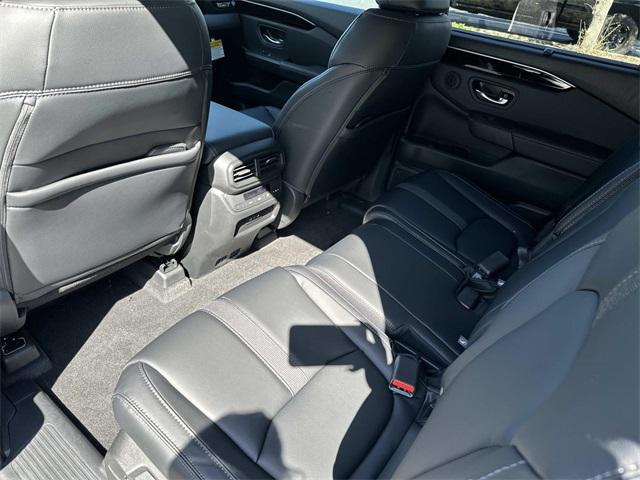 new 2025 Honda Pilot car, priced at $46,721