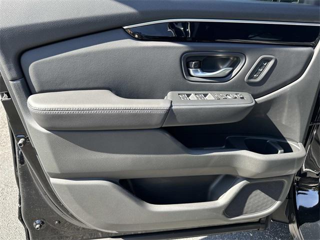 new 2025 Honda Pilot car, priced at $46,721