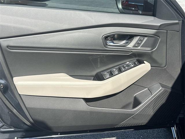 new 2025 Honda Accord Hybrid car, priced at $37,957