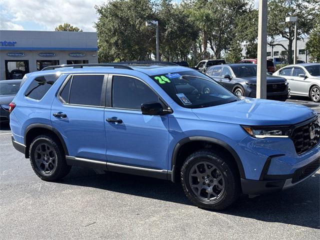used 2024 Honda Pilot car, priced at $41,300