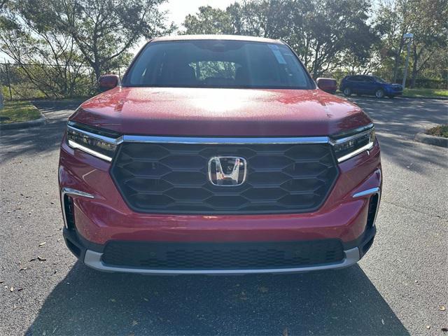 new 2025 Honda Pilot car, priced at $43,762