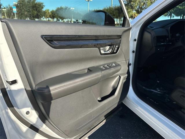 new 2026 Honda CR-V Hybrid car, priced at $44,100