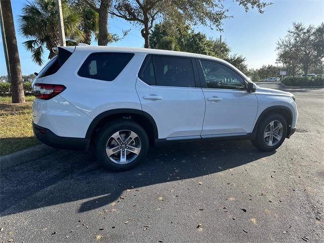 new 2025 Honda Pilot car, priced at $43,390