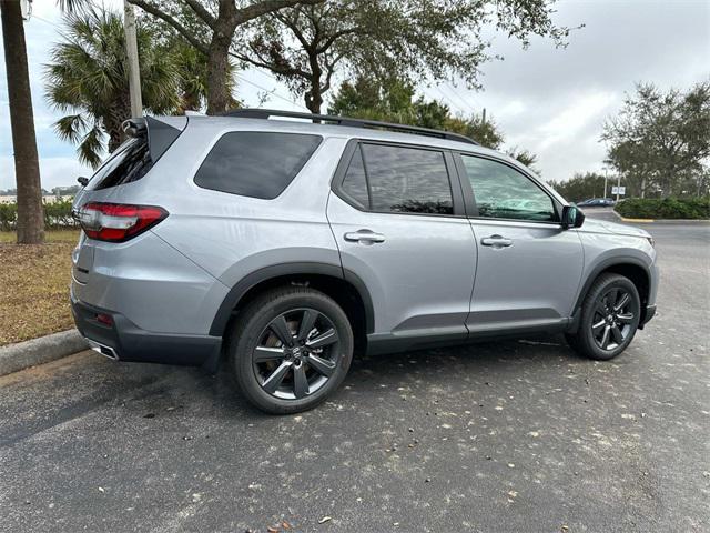 new 2025 Honda Pilot car, priced at $40,655