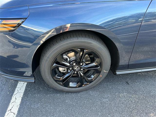 new 2025 Honda Accord car, priced at $30,563