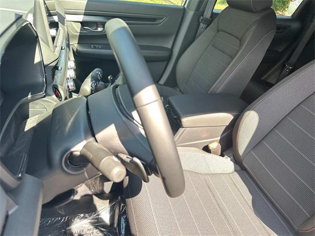 new 2026 Honda CR-V Hybrid car, priced at $38,332