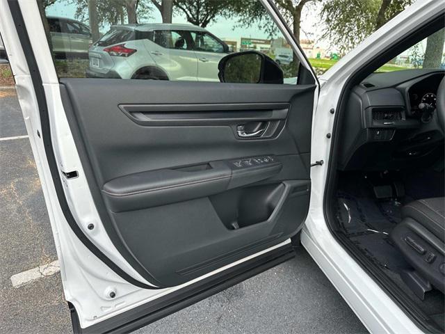 new 2025 Honda CR-V Hybrid car, priced at $36,601