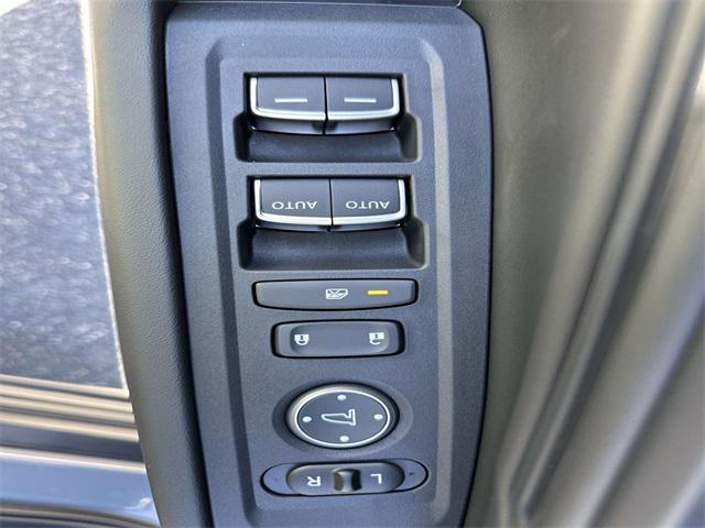 new 2025 Honda Accord car, priced at $31,039