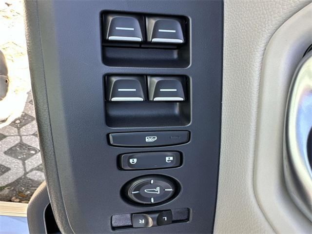 new 2025 Honda Pilot car, priced at $42,663