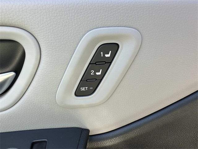 new 2025 Honda Pilot car, priced at $42,663