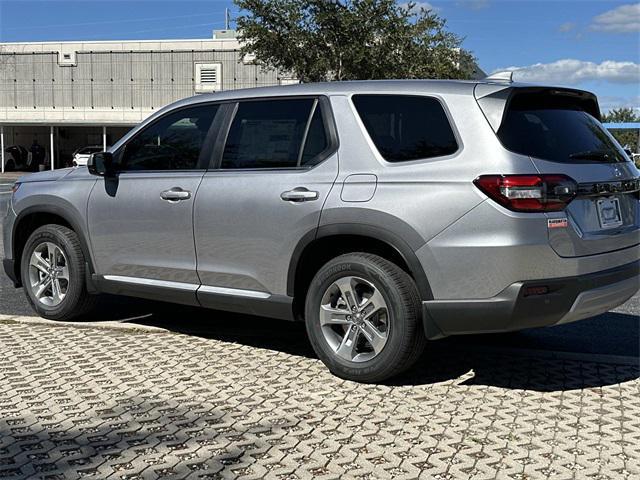 new 2025 Honda Pilot car, priced at $42,663
