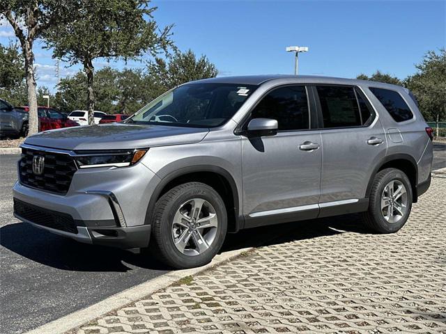 new 2025 Honda Pilot car, priced at $42,663