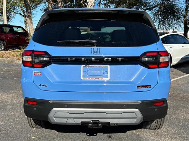 new 2025 Honda Pilot car, priced at $48,960