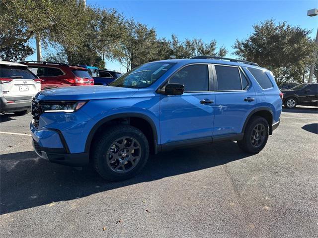 new 2025 Honda Pilot car, priced at $48,960