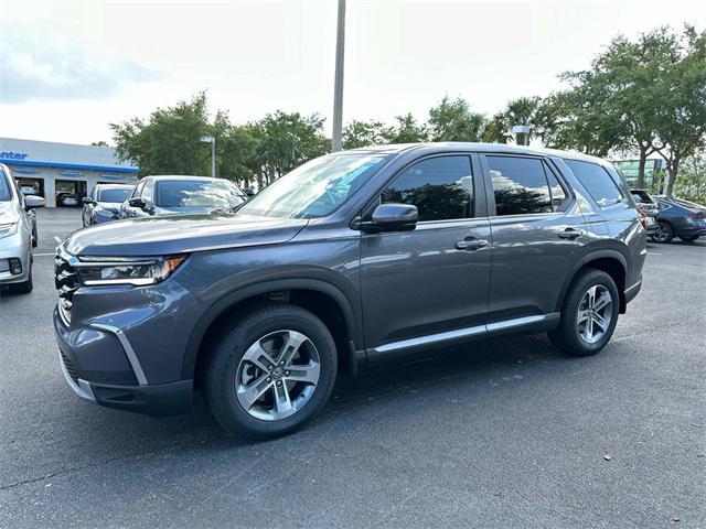 new 2025 Honda Pilot car, priced at $46,695