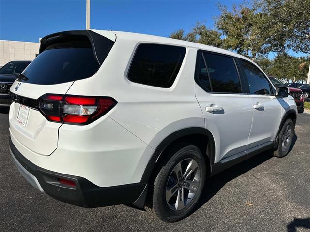 new 2025 Honda Pilot car, priced at $43,390