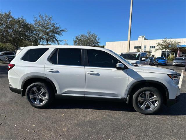 new 2025 Honda Pilot car, priced at $43,390